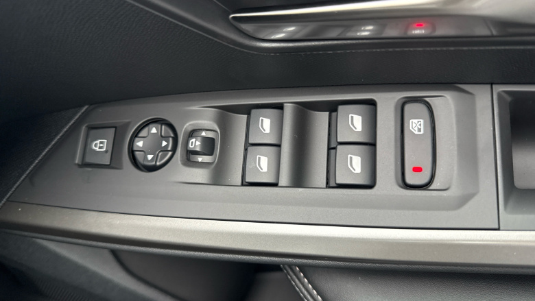 Peugeot 3008 1.2 Hybrid 145 Allure 5dr e-DSC6 Petrol Estate